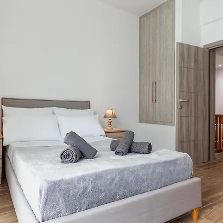 Casa Aurora Rhodes עיר רודוס