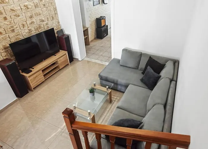 Casa Aurora Rhodes 아파트